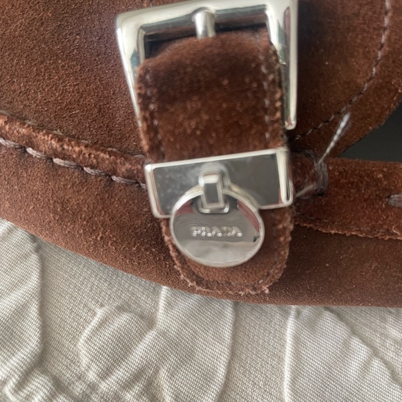 Prada Authentic Driving Loafers. Brown size 7. - Picture 11 of 14